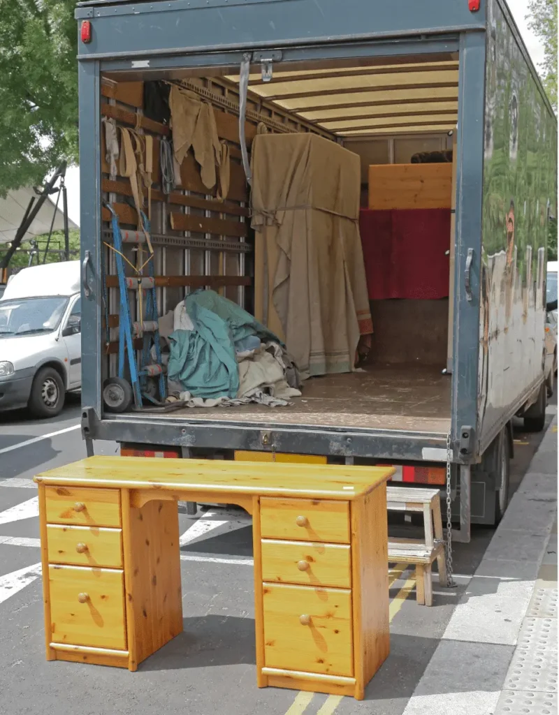 Residential & Commercial Furniture Removal​